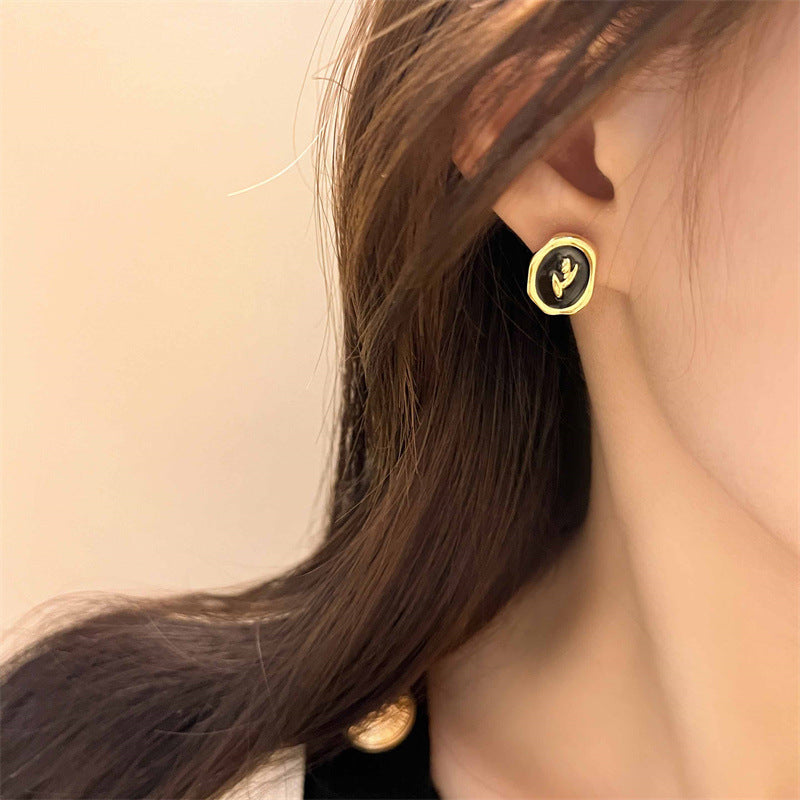 Sterling Silver Needle French Retro High-grade Earrings