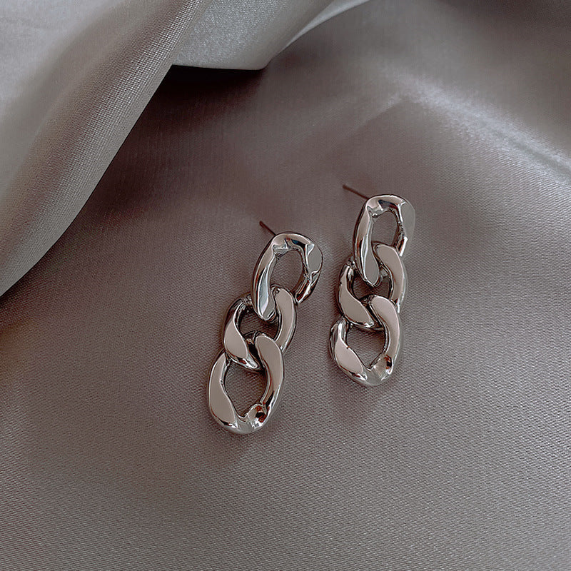 Simple And Elegant Fashion And Personalized Earrings