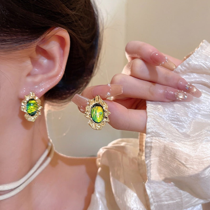 Retro New Pleated Metal Irregular Green Earrings